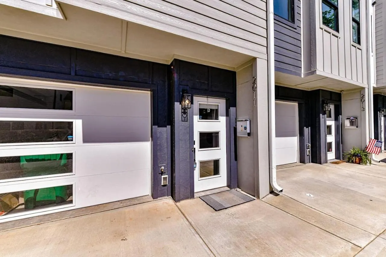 On The Move In Plaza Midwood Villa Charlotte 0*,  United States
