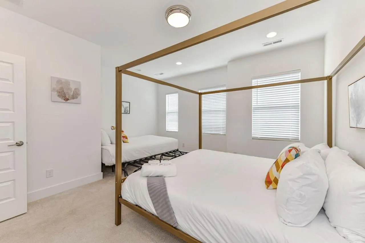 On The Move In Plaza Midwood Villa Charlotte Holiday home