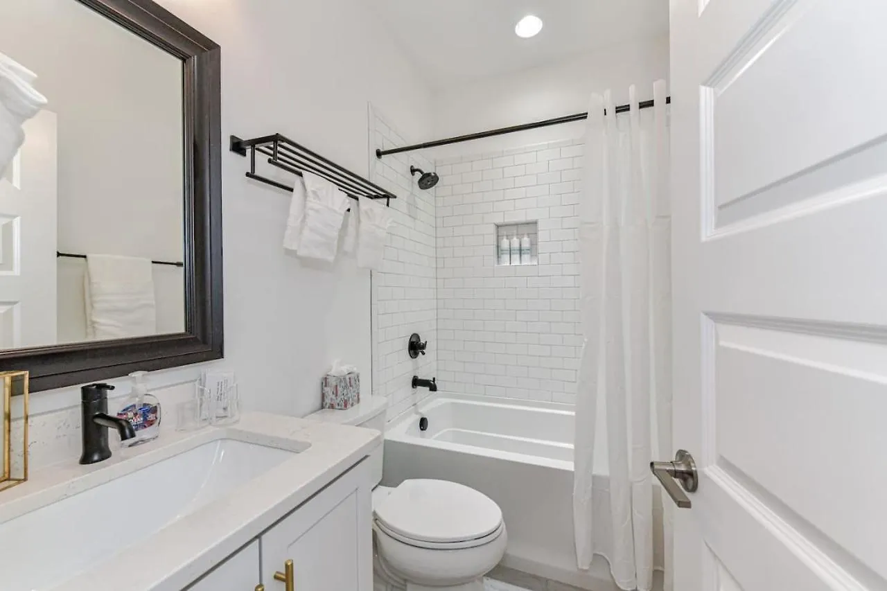 On The Move In Plaza Midwood Villa Charlotte 0*,