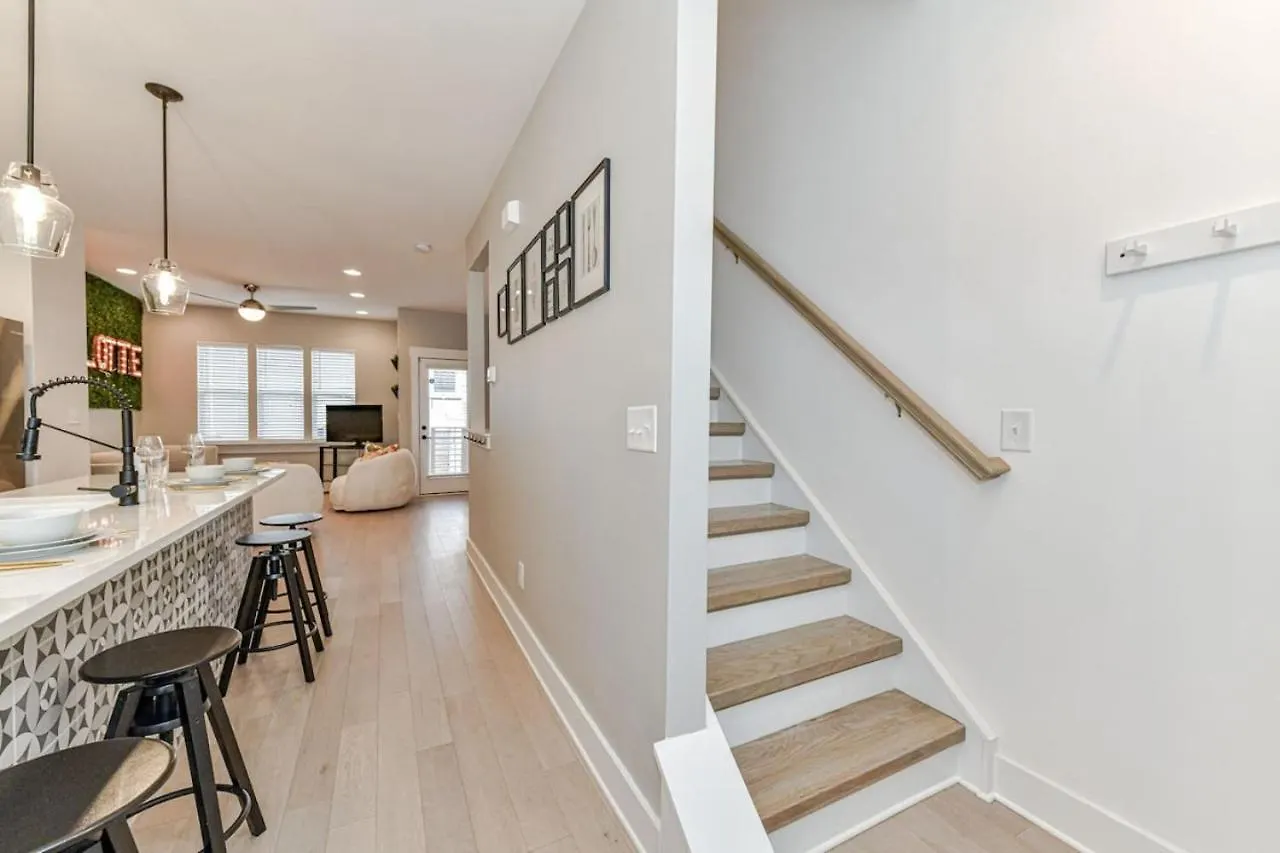 On The Move In Plaza Midwood Villa Charlotte Holiday home